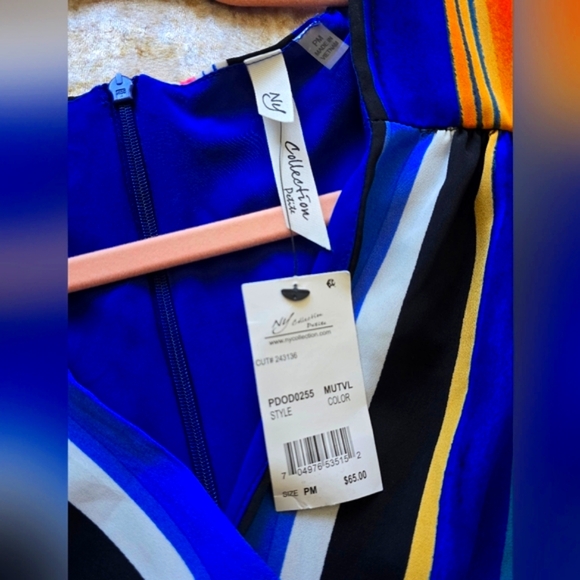 Multi Color dress Size PM by Collection - Picture 7 of 9